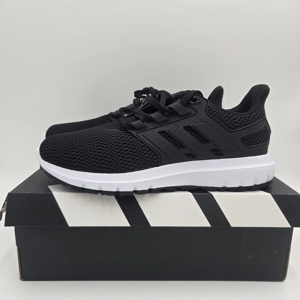 Adidas Ultimashow Womens Running Shoes Core Black White FX3636 Size 8.5 NEW